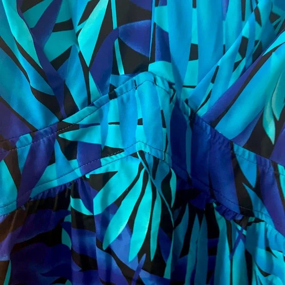 NWOT Woman’s skin dress size 18W by Maxine’s of Hollywood - Picture 2 of 6